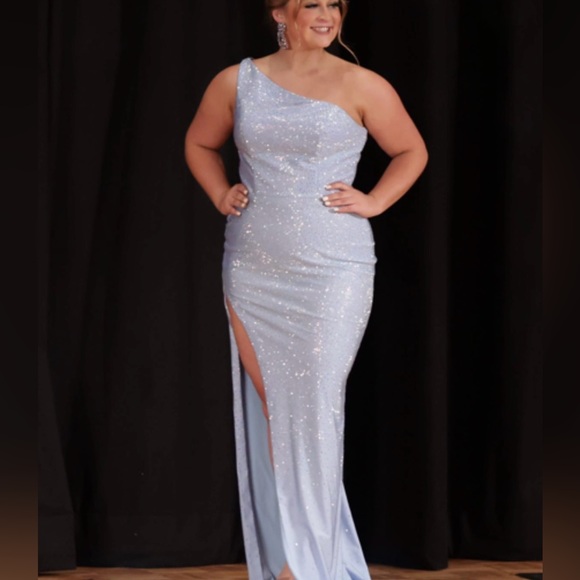 Sherri Hills Prom/Evening Gown - Picture 1 of 1